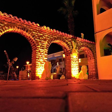 Club Aquarium Hotel & Spa Guvercinlik  Buitenkant foto